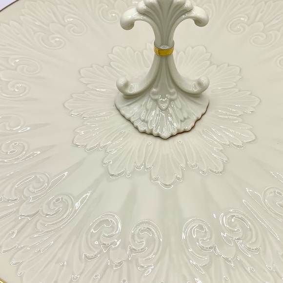 Lenox Chateau Server - Center Handle - 24K Gold Hand Decorated - Plate - Tray - Picture 7 of 11